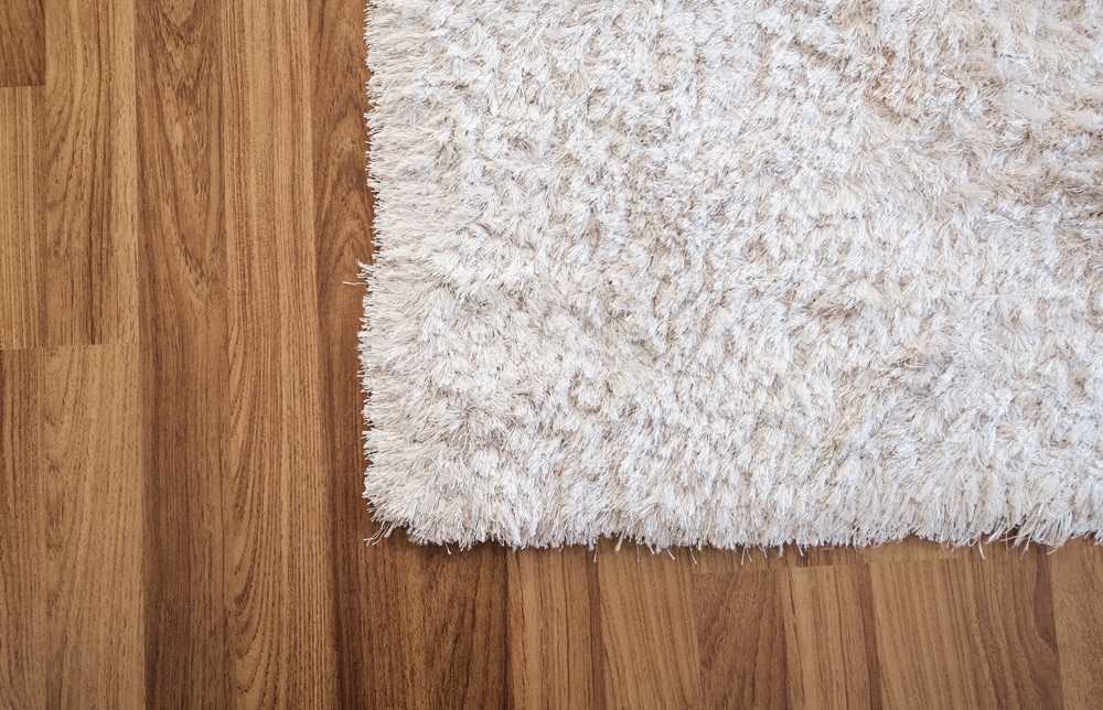 Read more about the article Carpet Vs Hardwood Flooring